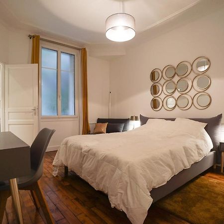 Large Flat At 2 Steps From The Eiffel Tower Apartment Paris Exterior photo